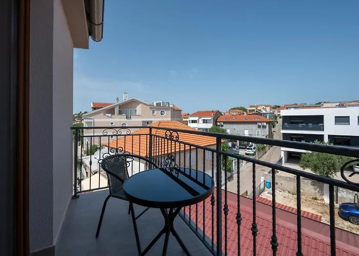 House With A Parking Space Pakostane, Biograd - 23466 펜션 *