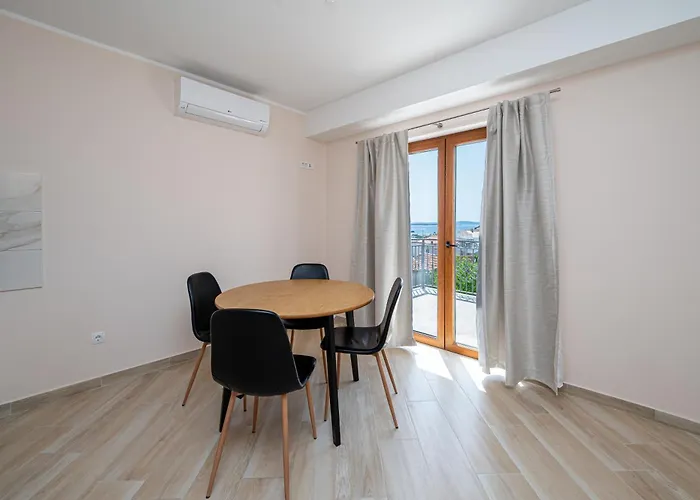 بيت للعطل House With A Parking Space Pakostane, Biograd - 23466